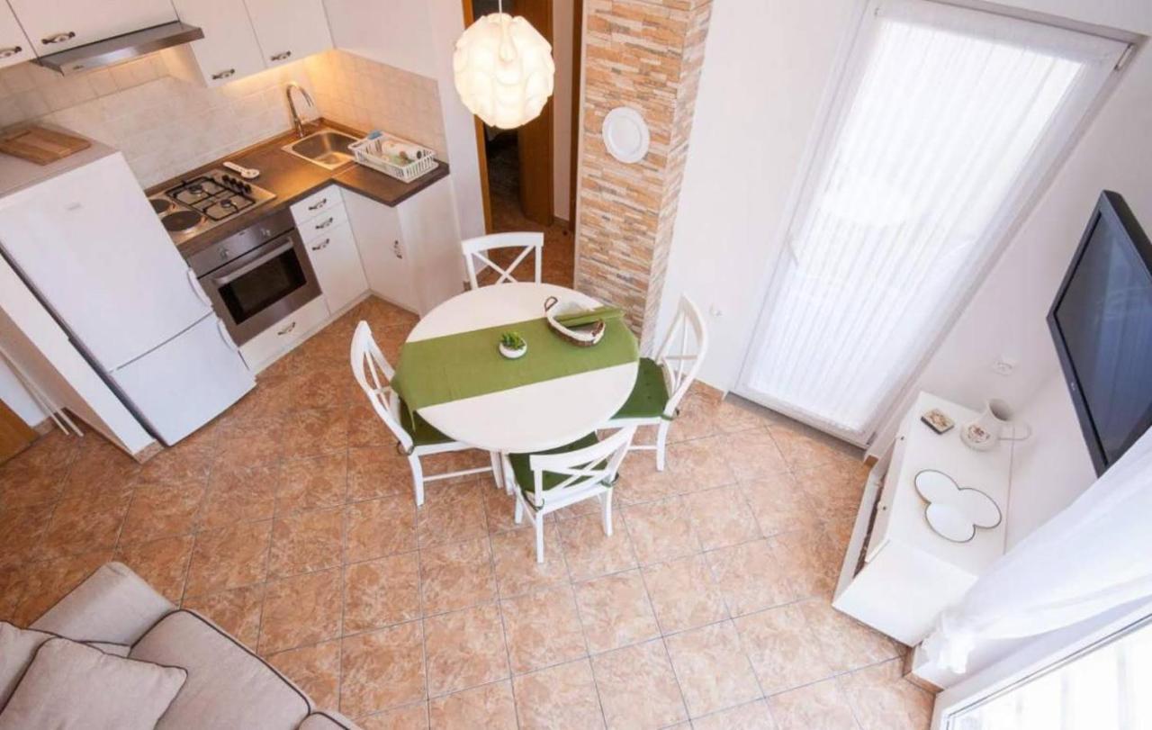 Apartment Helmut With Sea View บัชกา ภายนอก รูปภาพ